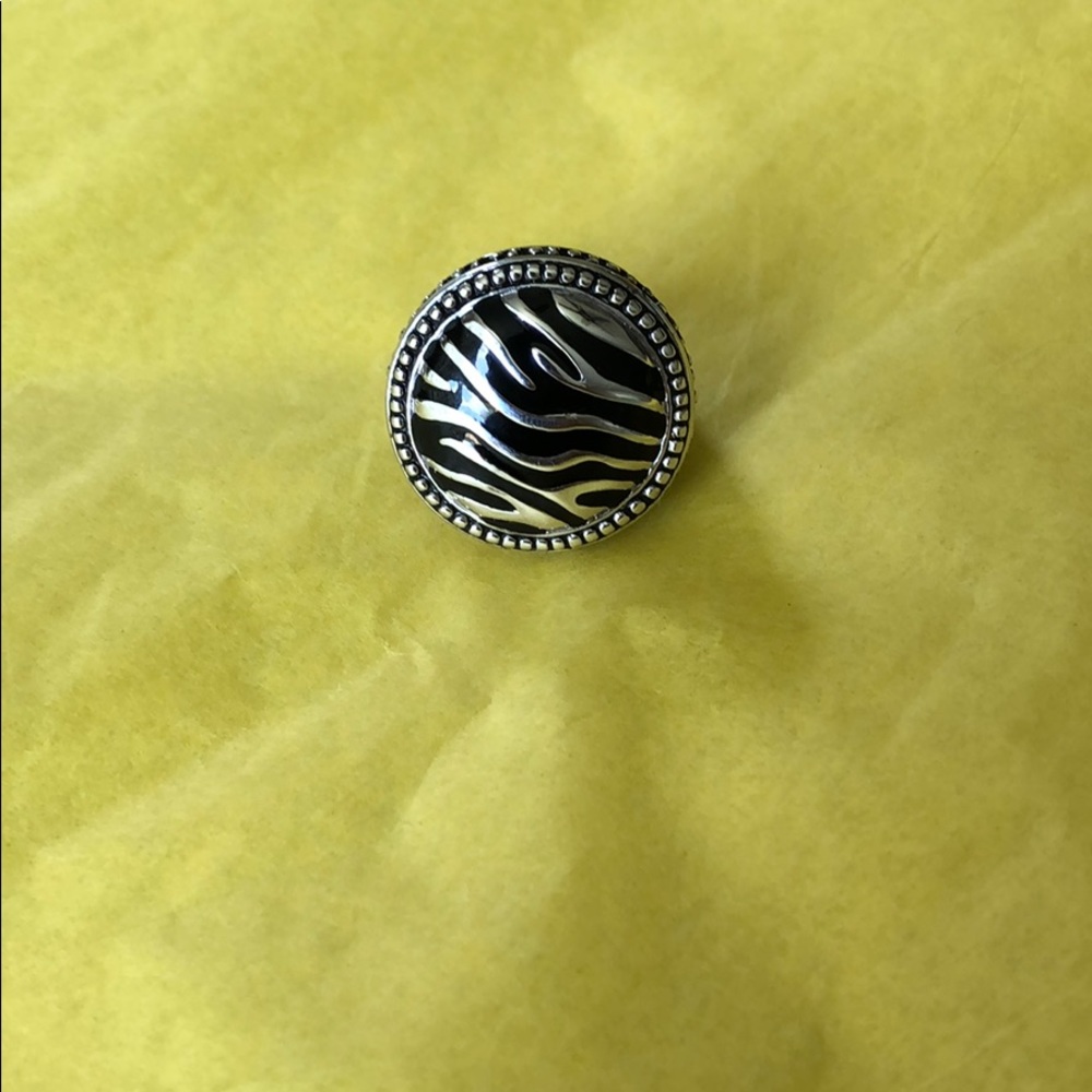 Premier Designs Animal Print Ring